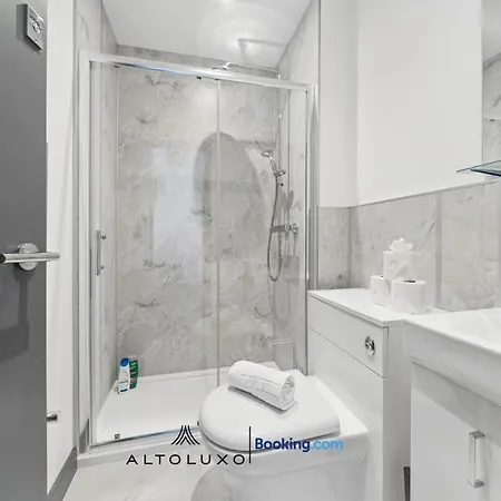 Ferienhaus Inviting Deluxe Ideal For Group Family By Altoluxo