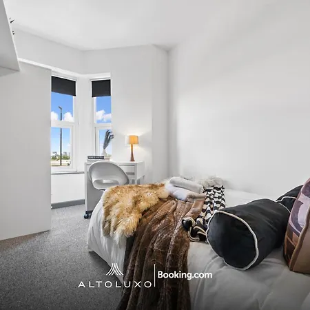 Inviting Deluxe Ideal For Group Family By Altoluxo Дом отдыха *