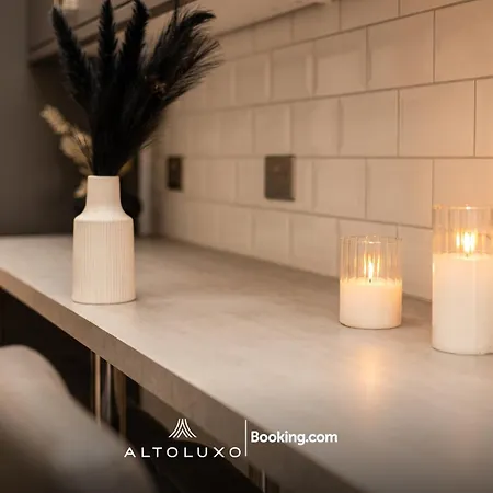 Ferienhaus Inviting Deluxe Ideal For Group Family By Altoluxo *